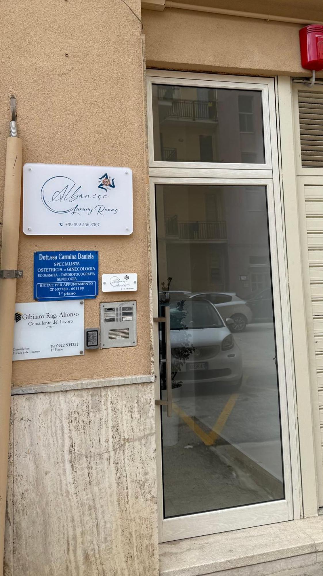 פורטו אמפדוקלה Albanese Luxury Rooms מראה חיצוני תמונה